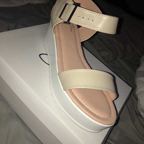 Platform wedges - Picture 2 of 4